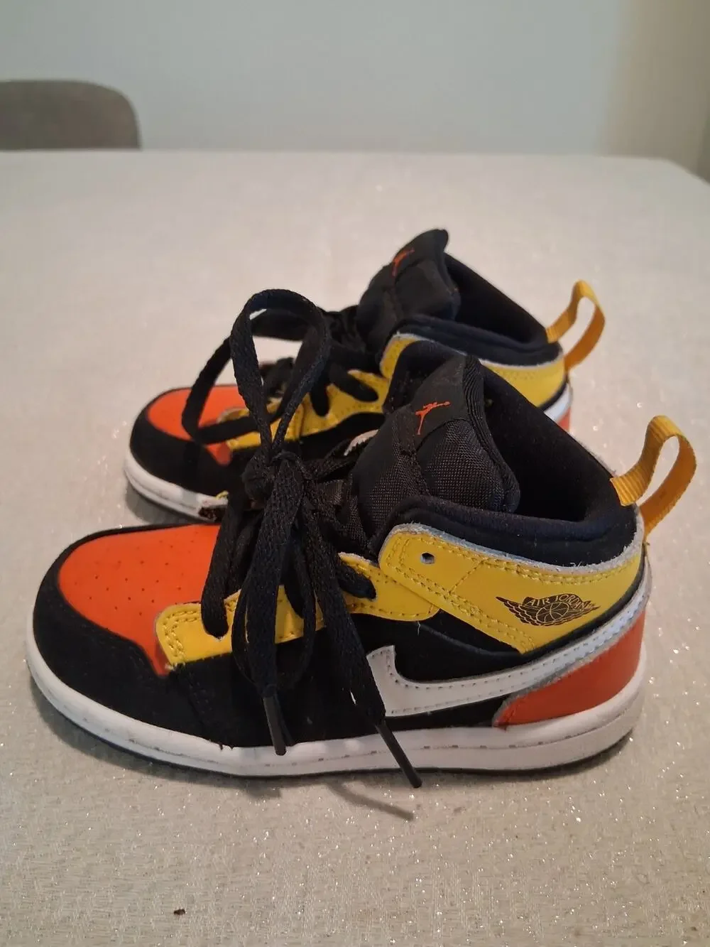 Nike Air Jordan 1 Mid SE TD Amarillo Team Orange Toddler Size 8C BQ6933-087 Kids